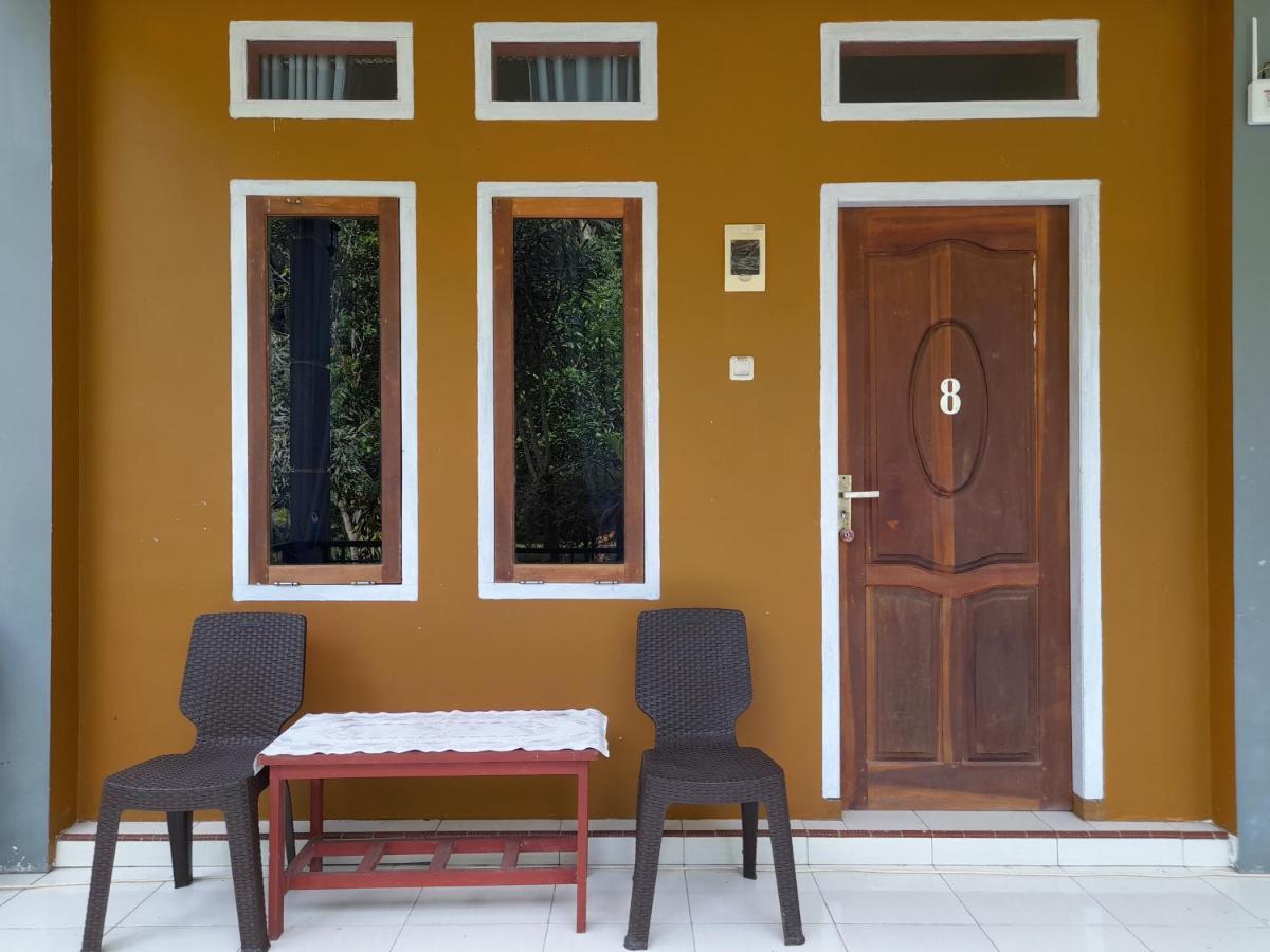 Tangkoko Lodge Bitung Exterior photo